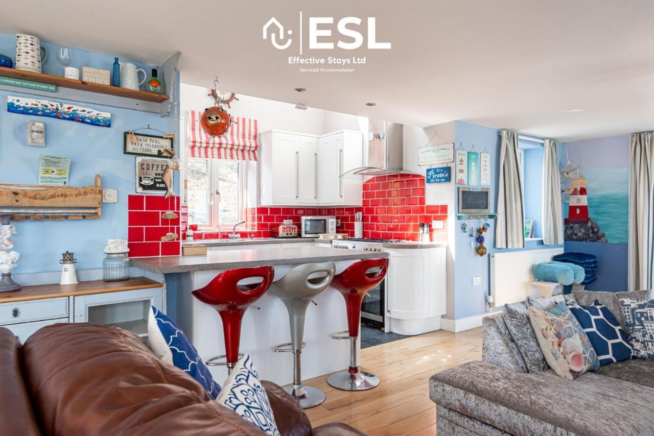 Beautiful En Suite 5 Bedroom Home With Sea Views New Quay  Exterior photo