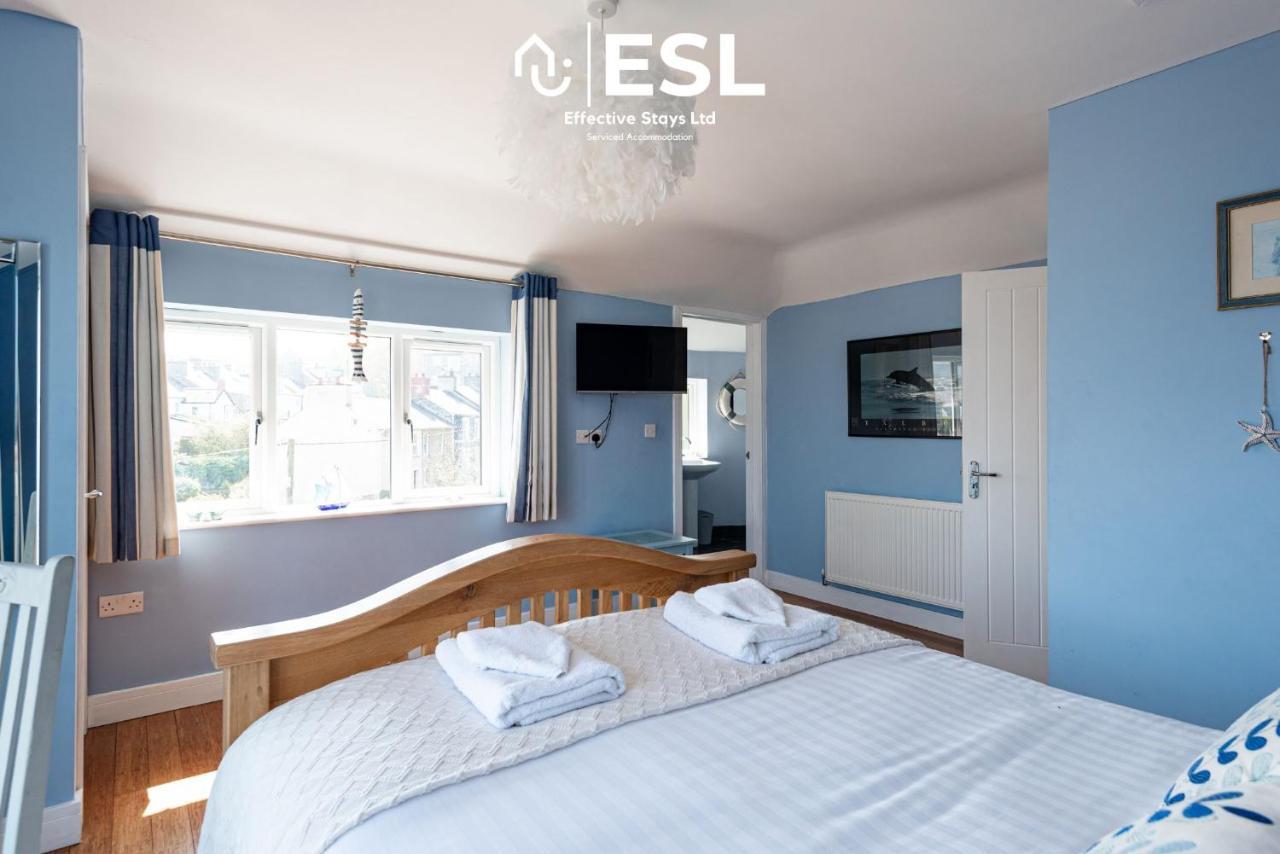 Beautiful En Suite 5 Bedroom Home With Sea Views New Quay  Exterior photo